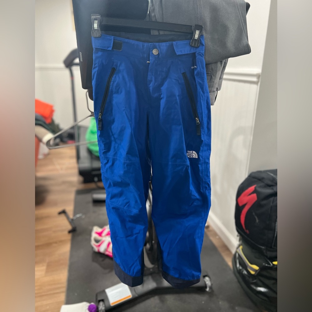 North Face ski pants size 7/8